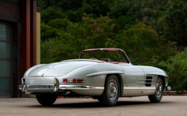 Unknown-300sl-1957-Silver-Red-6