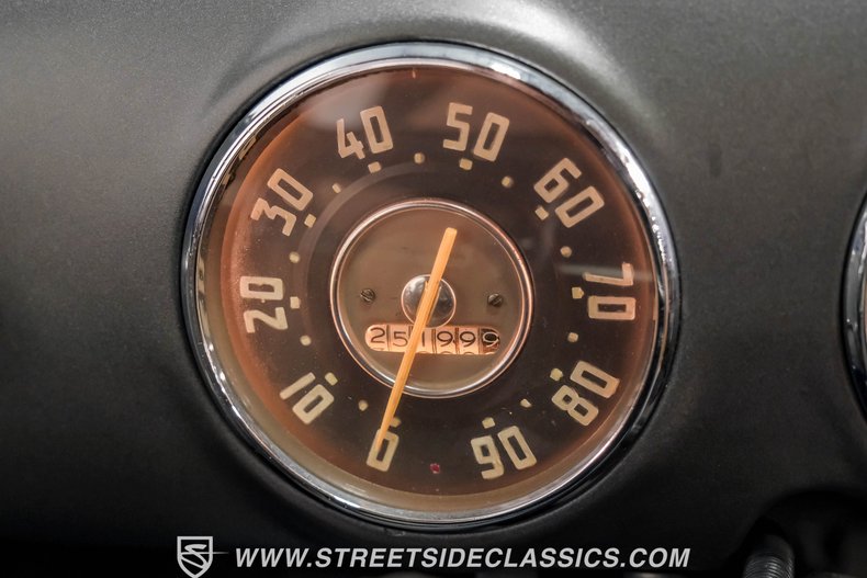 Unknown-3100-1951-Bay-Blue-Metallic-Tan-32