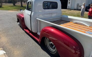 Unknown-3100-1951-WhiteRed-Red-4