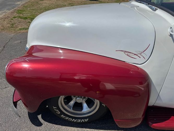 Unknown-3100-1951-WhiteRed-Red-9