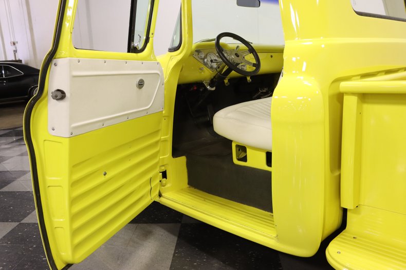 Unknown-3100-1955-Yellow-White-44