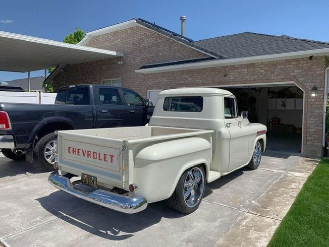 Unknown-3100-1958-Pearl-White-13