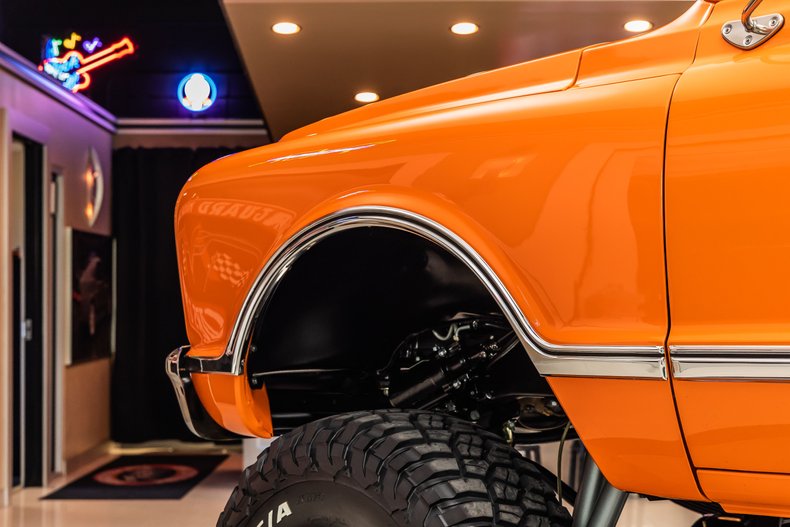 Unknown-3500-1967-Orange-Black-2