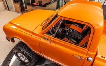 Unknown-3500-1967-Orange-Black-3