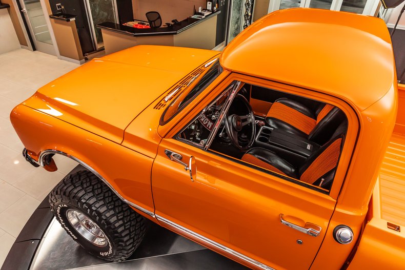 Unknown-3500-1967-Orange-Black-3