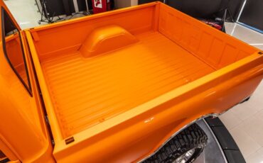 Unknown-3500-1967-Orange-Black-38