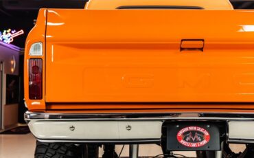 Unknown-3500-1967-Orange-Black-39