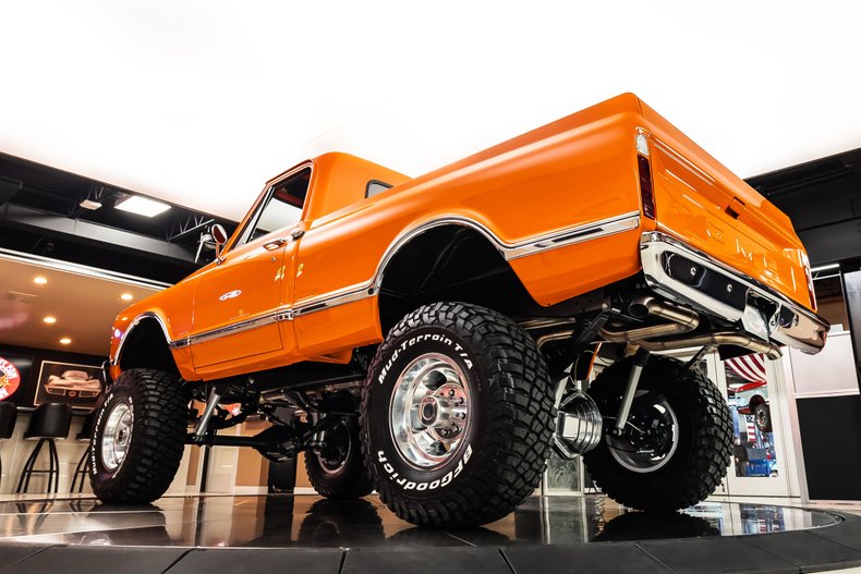 Unknown-3500-1967-Orange-Black-45
