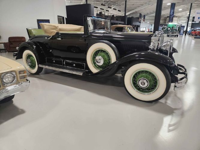 Unknown-353-1930-Black-Green-Leather-16