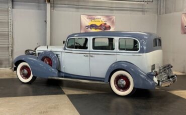 Unknown-355-c-1935-Light-BlueWhite-Dark-Blue-1