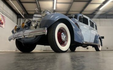 Unknown-355-c-1935-Light-BlueWhite-Dark-Blue-2