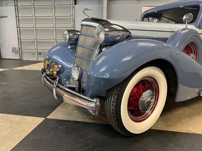 Unknown-355-c-1935-Light-BlueWhite-Dark-Blue-22