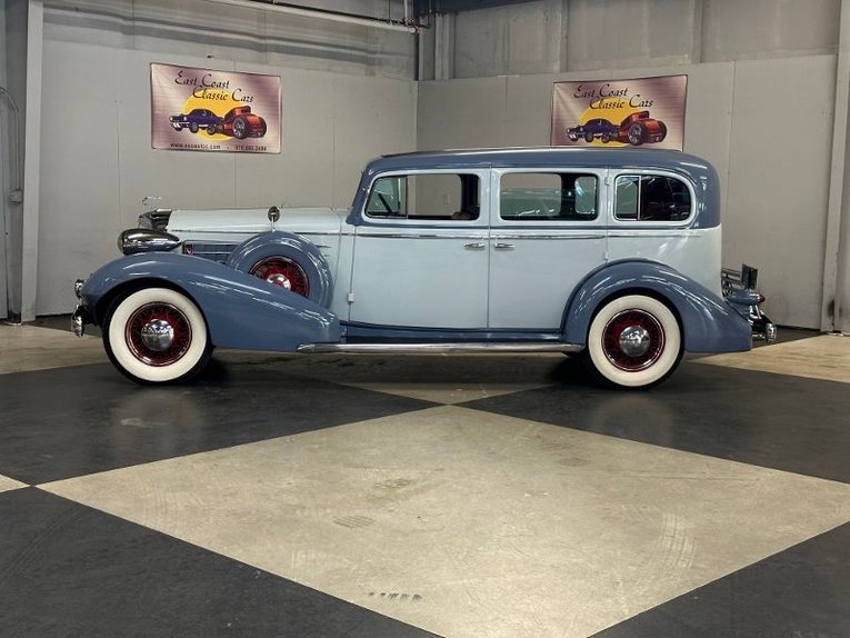 Unknown-355-c-1935-Light-BlueWhite-Dark-Blue-40