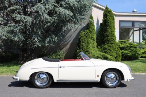 Unknown-356a-1957-White-RedBlack-2