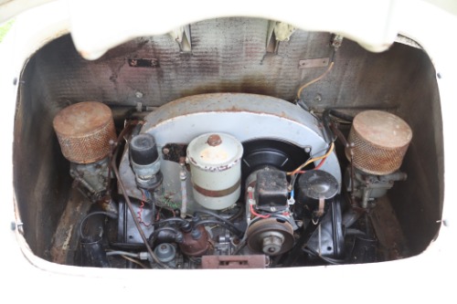 Unknown-356a-1958-White-Black-7