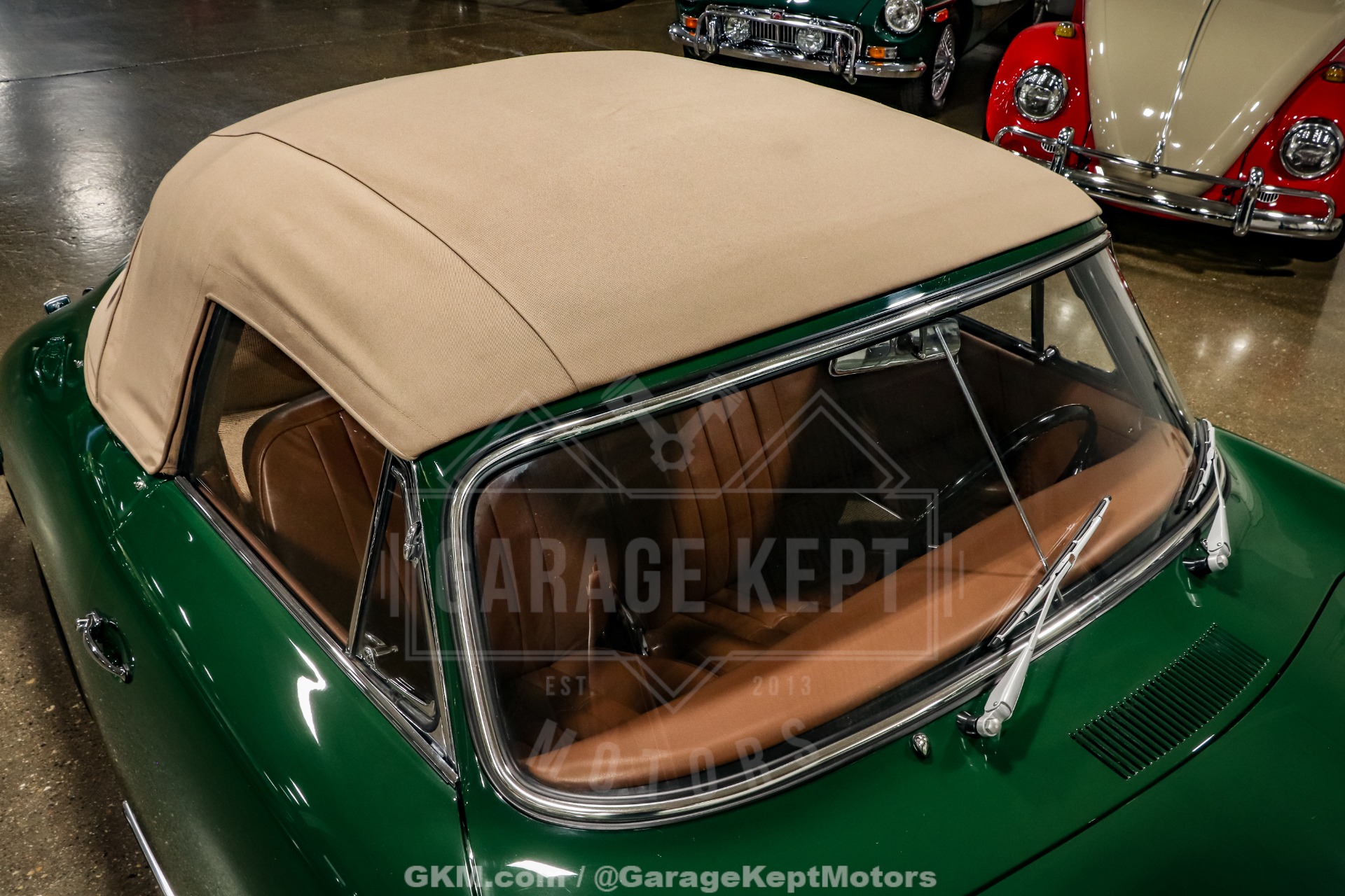 Unknown-356c-1965-Irish-Green-BeigeTan-27