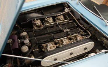 Unknown-400gt-1967-Blue-Tan-6