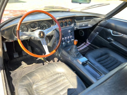 Unknown-400gt-1968-Red-Black-2