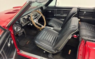 Unknown-442-1967-Spanish-Red-Black-46