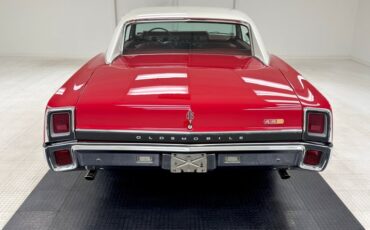 Unknown-442-1967-Spanish-Red-Red-2