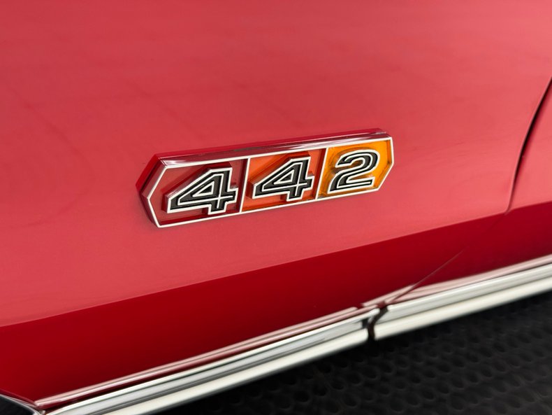 Unknown-442-1967-Spanish-Red-Red-23