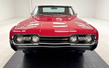 Unknown-442-1967-Spanish-Red-Red-6
