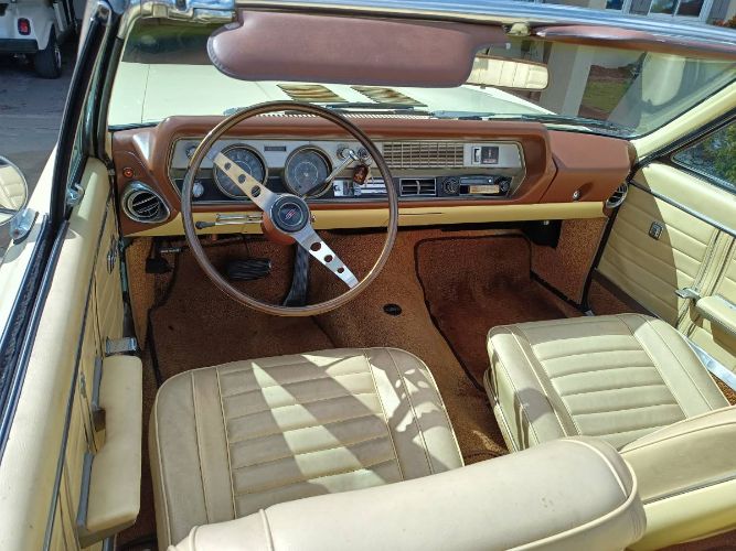 Unknown-442-1967-Yellow-4