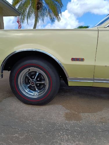 Unknown-442-1967-Yellow-6