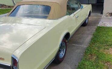 Unknown-442-1967-Yellow-7