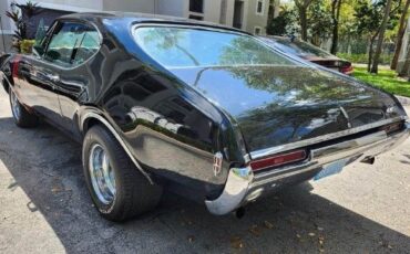 Unknown-442-1968-Black-Black-7
