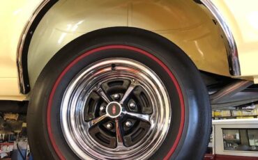 Unknown-442-1968-Saffron-Yellow-Black-27