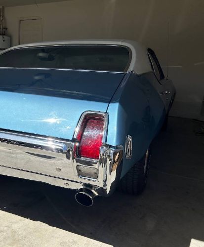 Unknown-442-1969-Light-BlueWhite-White-15