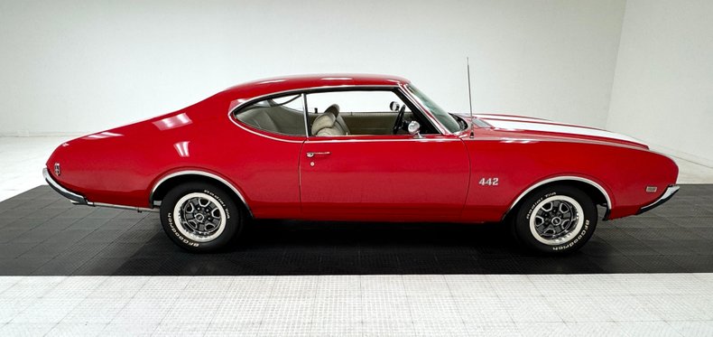 Unknown-442-1969-Matador-Red-Parchment-3