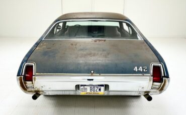 Unknown-442-1969-Trophy-Blue-Black-1