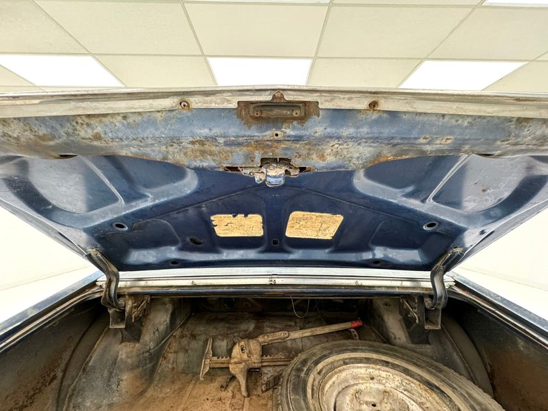 Unknown-442-1969-Trophy-Blue-Black-28
