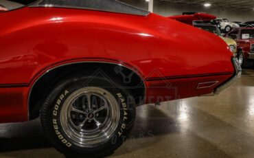 Unknown-442-1970-Red-Black-49
