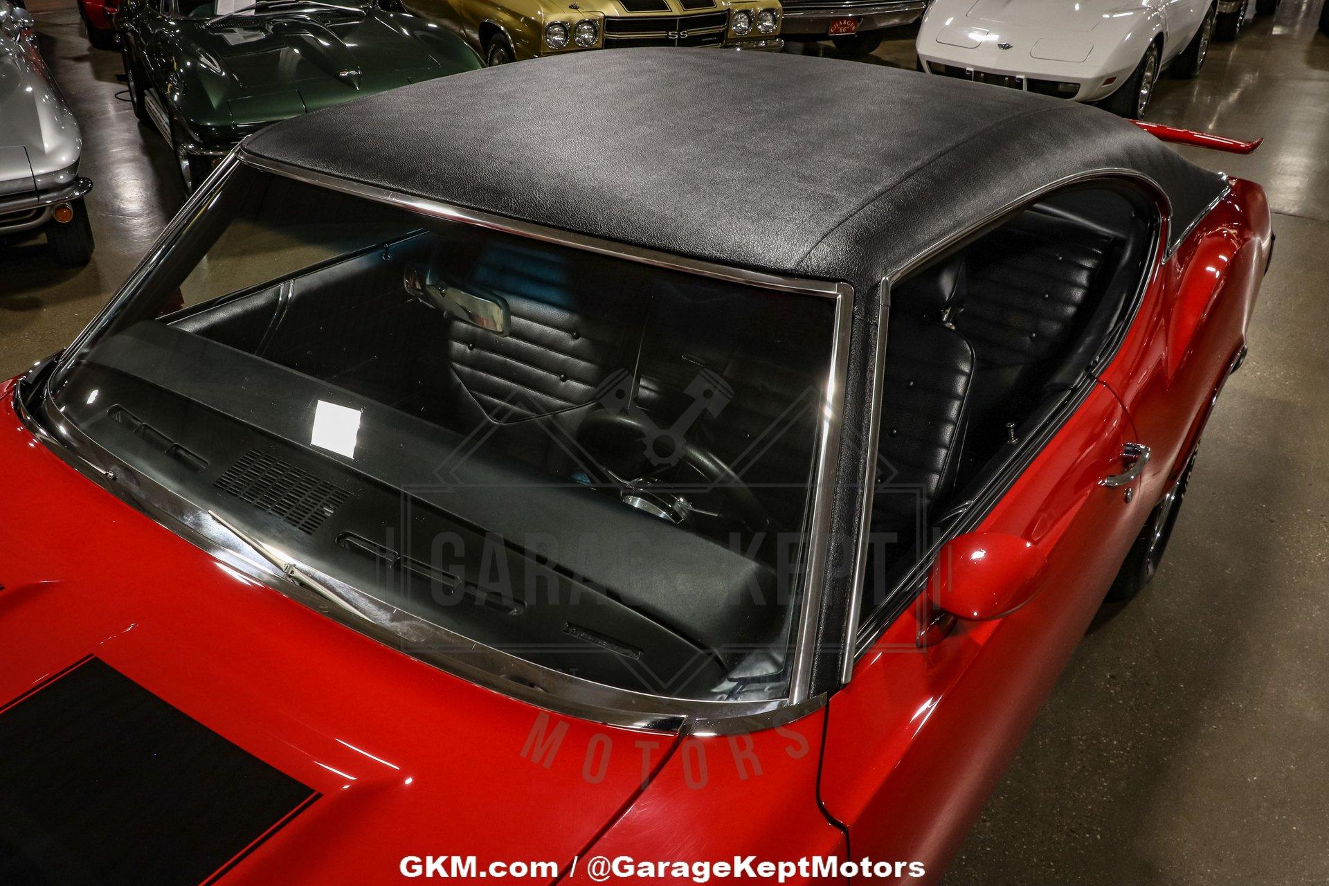 Unknown-442-1970-Red-Black-5