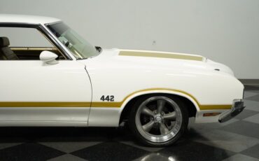 Unknown-442-1970-White-Gold-10
