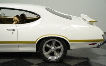 Unknown-442-1970-White-Gold-26