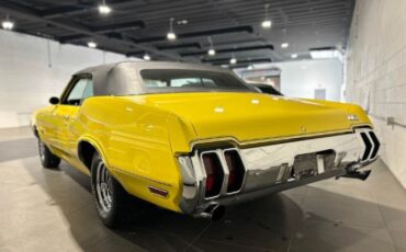 Unknown-442-1970-Yellow-Black-4