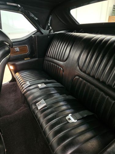 Unknown-442-1971-Black-Black-16
