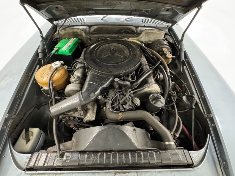 Unknown-450sl-1974-Light-Blue-Metallic-Blue-17