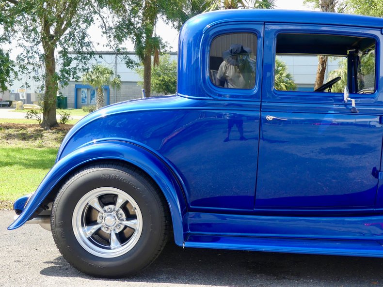 Unknown-5-window-1931-Bright-Blue-Metallic-Blue-38