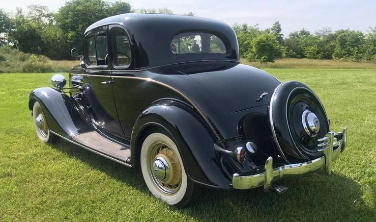 Unknown-5-window-1934-Black-Beige-13