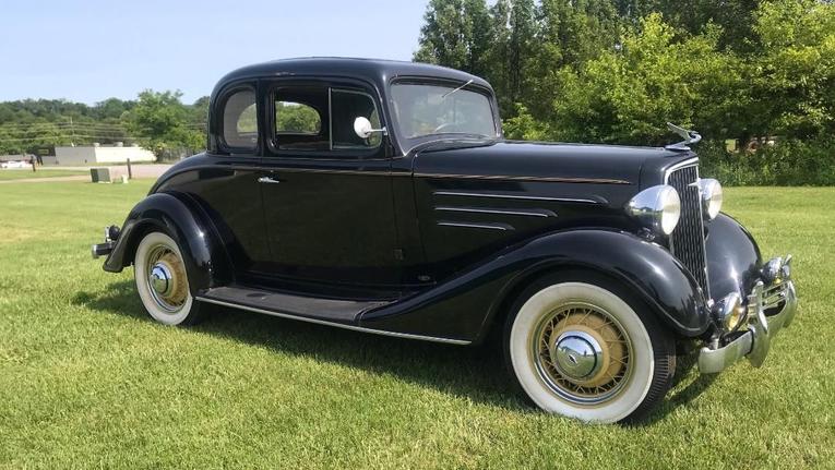 Unknown-5-window-1934-Black-Beige-2