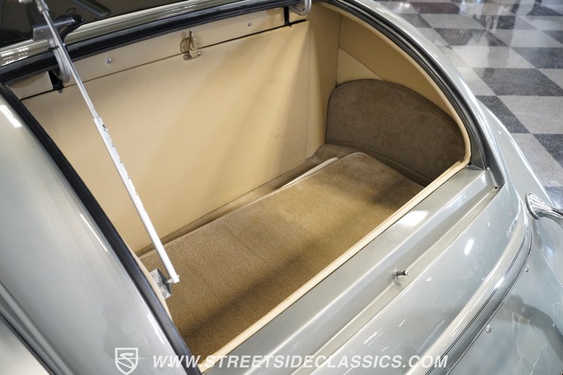 Unknown-5-window-1934-Charcoal-Gray-Metall-Tan-35