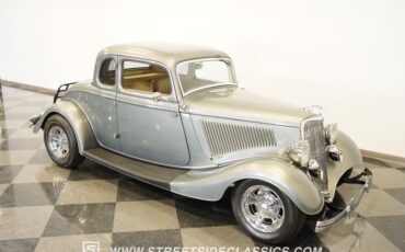 Unknown-5-window-1934-Charcoal-Gray-Metall-Tan-5