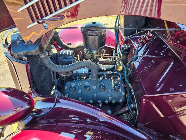 Unknown-5-window-1936-Maroon-Beige-30