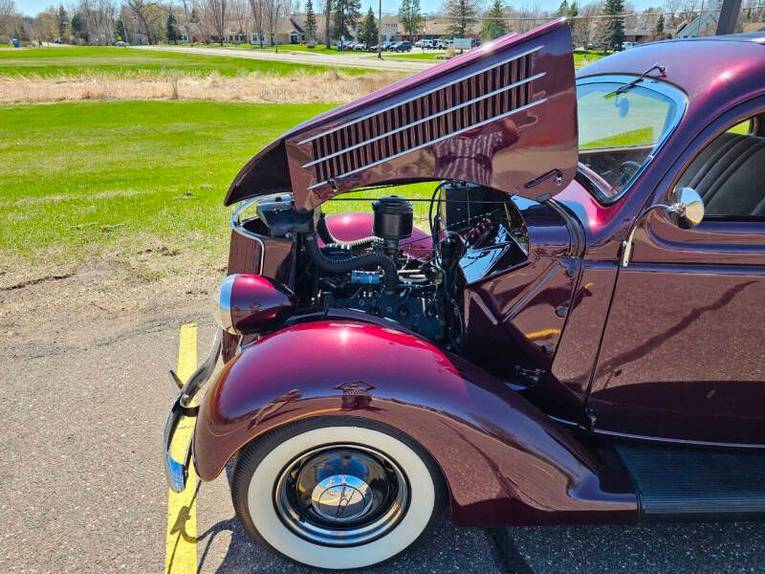 Unknown-5-window-1936-Maroon-Beige-31
