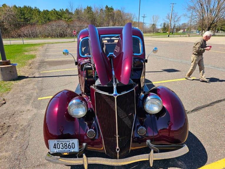 Unknown-5-window-1936-Maroon-Beige-32